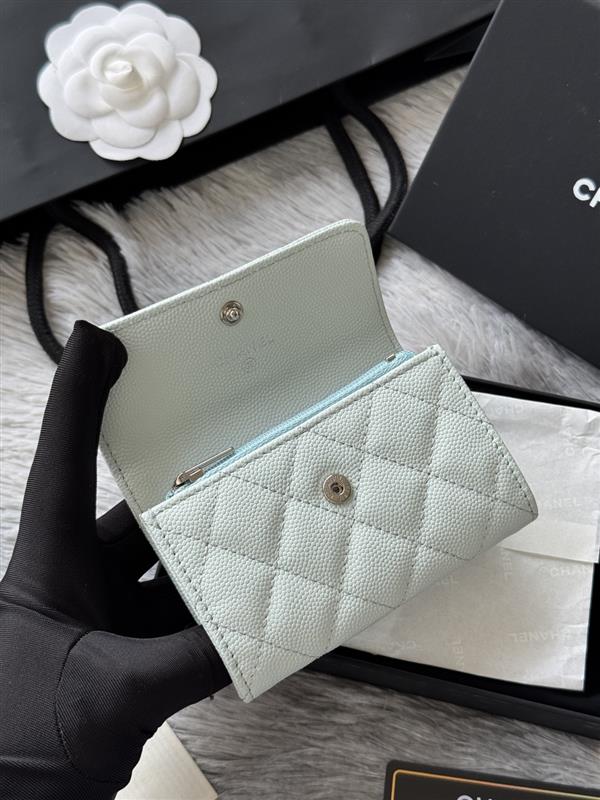 2026127215527562 260